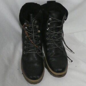 Unbranded | 11 inch bottom sole measured | Black Rugged Outdoor Boots